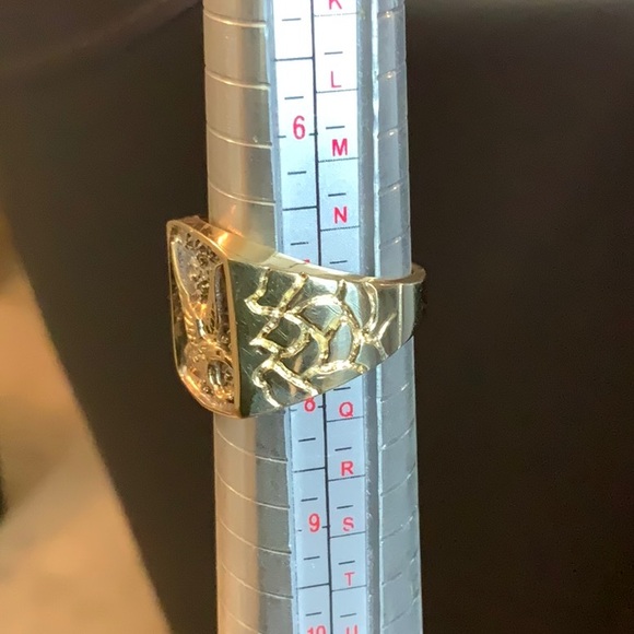 Men 10kt Gold Eagle Ring with Diamond Chip Accents - Size 8 - Picture 2 of 11